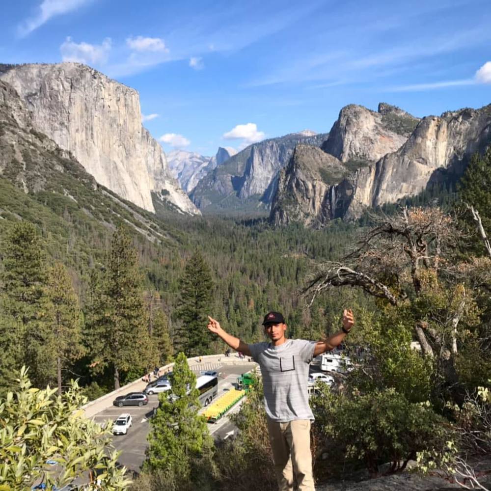 Meet your Posher, Elijah